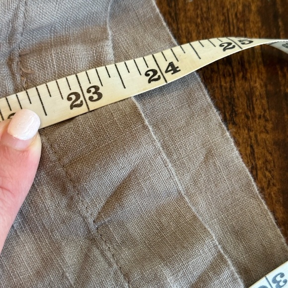 Fresh Laundry | Wide Leg Cropped Linen Pants, Desert - Picture 9 of 10